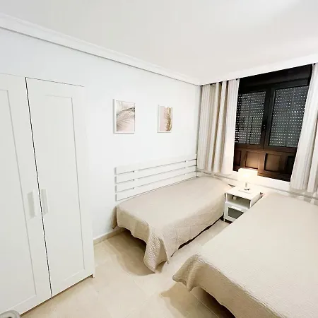 펜션 Luxury In La Caleta! 아데제